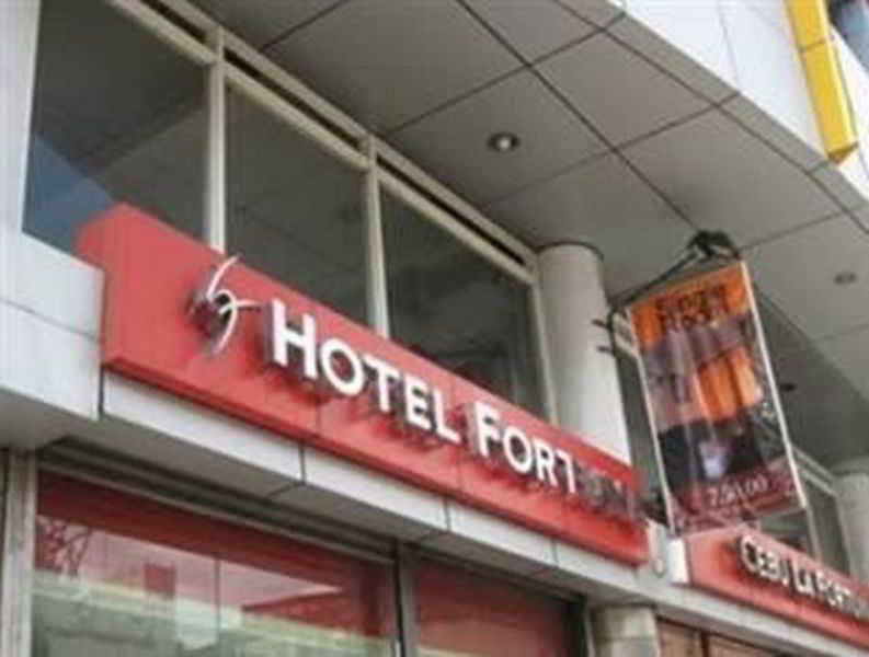 Hotel Fortuna Себу Экстерьер фото